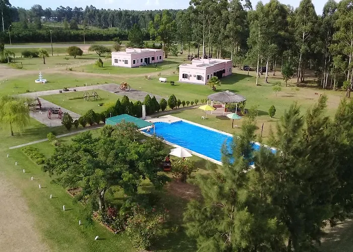 Las Achiras, Casas de Campo